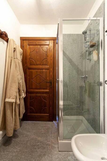 Courmayeur~Navetta Gratuita Per Il Centro+Impianti Exterior foto
